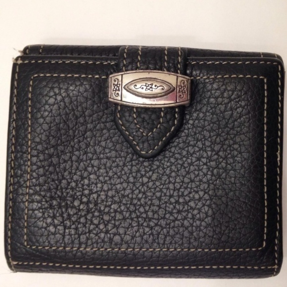 BRIGHTON SMALL PEBBLED LEATHER BLACK WALLET